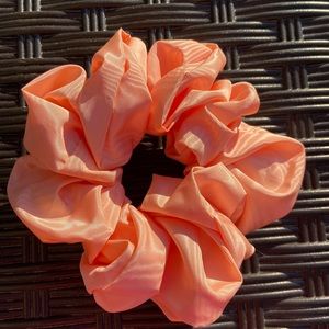 Salma Scrunchies jumbo